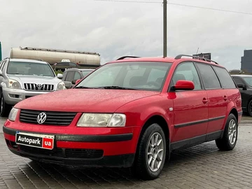 Авто Volkswagen Passat Variant 2000 № 8136056