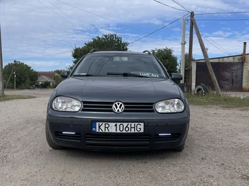 Авто Volkswagen Golf 2001 № 8136093