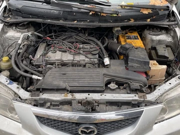 Авто Mazda 1000 2003 № 8136176