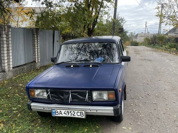 Авто ВАЗ 2105 1986 № 8136240