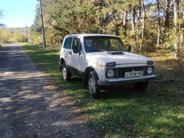 Авто ВАЗ 2121 1986 № 8136245