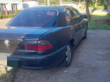 Авто Opel Omega 1995 № 8136246