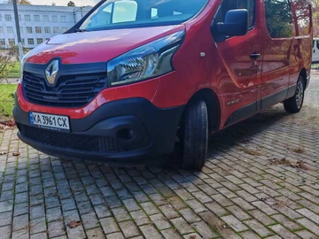 Авто Renault Trafic 2015 № 8136266
