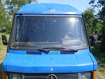 Авто Mercedes Mb 1990 № 8136269