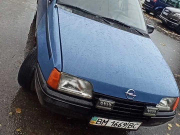 Авто Opel Kadett 1986 № 8136289