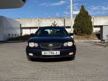 Авто Toyota Corolla 2001 № 8136397