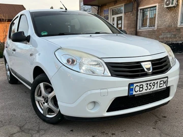 Авто Dacia Sandero 2009 № 8136408
