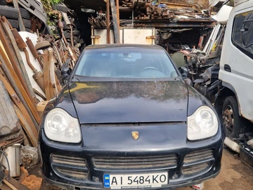 Авто Porsche Cayenne S 2004 № 8136435