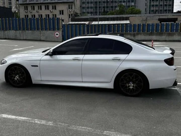 Авто BMW 5 Серия 2015 № 8136448