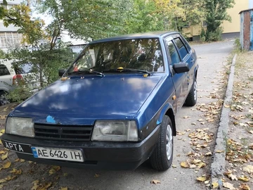 Авто ВАЗ 21099 1992 № 8136466