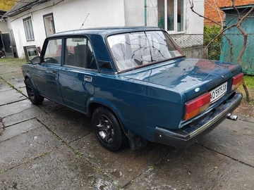 Авто ВАЗ 2107 2005 № 8136581