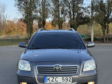 Авто Toyota Avensis 2003 № 8136582