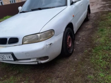 Авто Daewoo Nubira 1997 № 8136589