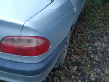 Авто Toyota Avensis 2001 № 8136590