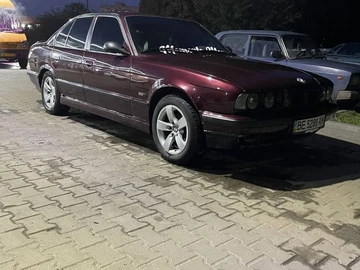 Авто BMW 5 Серия 1990 № 8136615