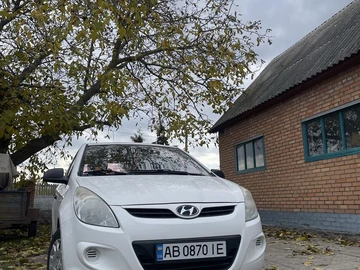 Авто Hyundai I20 2011 № 8136628