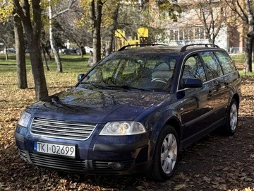 Авто Volkswagen Passat Variant 2004 № 8136643