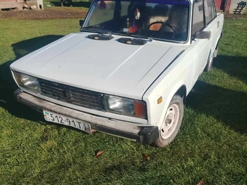 Авто ВАЗ 2105 1992 № 8136705