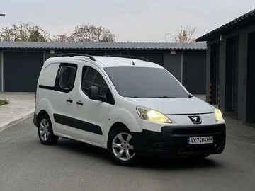 Авто Peugeot Partner 2008 № 8136719