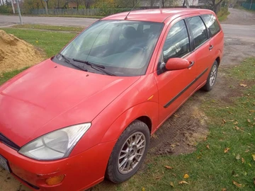 Авто Ford Focus 2000 № 8137005