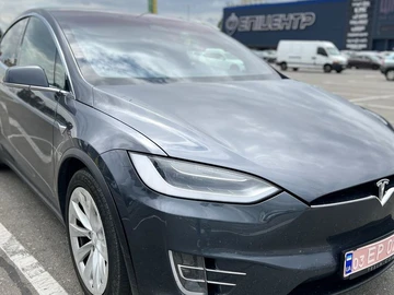 Авто Tesla Model X 2017 № 8137019
