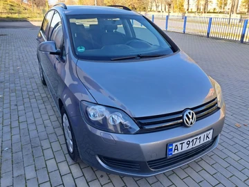 Авто Volkswagen Golf 2010 № 8137279