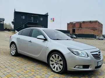 Авто Opel Insignia 2009 № 8137369