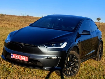 Авто Tesla Model X 2024 № 8137399