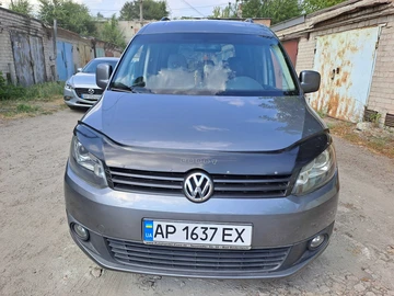 Авто Volkswagen Caddy 2011 № 8137402