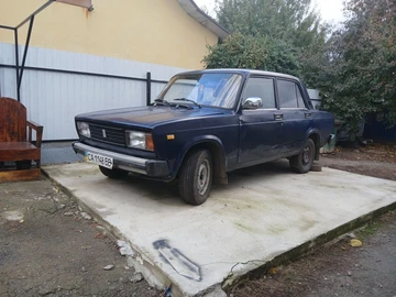 Авто ВАЗ 2105 1986 № 8137419