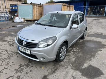Авто Dacia Sandero 2010 № 8137660