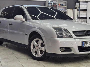 Авто Opel Signum 2003 № 8137667