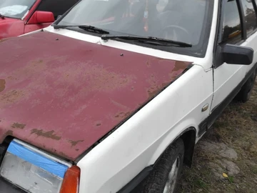 Авто ВАЗ 2109 1989 № 8137669