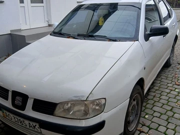 Авто SEAT Cordoba 2001 № 8137768