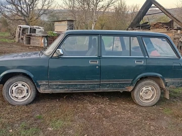 Авто ВАЗ 2104 2006 № 8137947