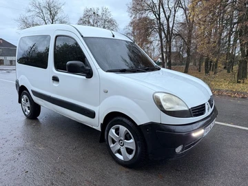 Авто Renault Kangoo Passenger 2008 № 8137991