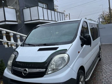Авто Opel Vivaro 2009 № 8137992