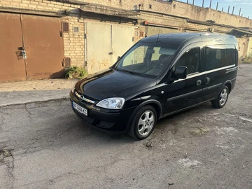 Авто Opel Combo 2006 № 8138000