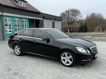 Авто Mercedes E Серия 2012 № 8138001