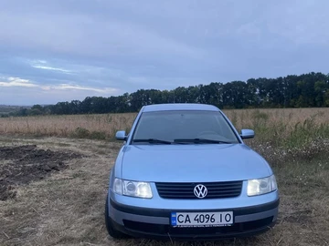 Авто Volkswagen Passat Sedan 1998 № 8138005
