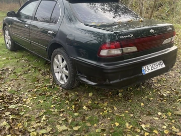 Авто Nissan Maxima 1999 № 8138012