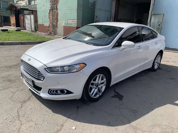 Авто Ford Fusion Usa  2016 № 8138020