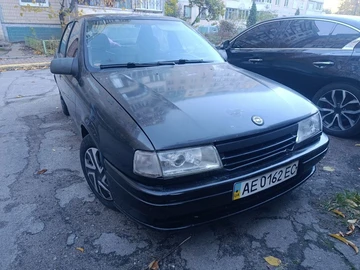 Авто Opel Vectra 1995 № 8138029