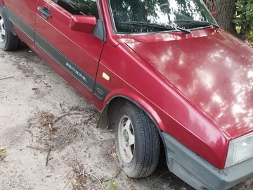 Авто ВАЗ 2109 1991 № 8138036