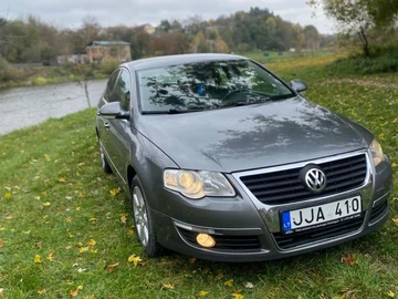Авто Volkswagen Passat Variant 2006 № 8138037