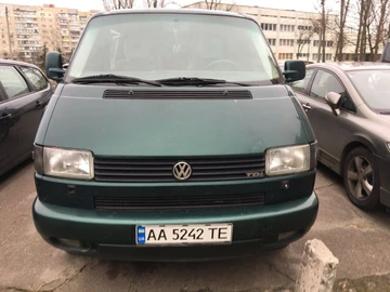 Авто Volkswagen Multivan 1997 № 8138039