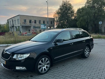 Авто Skoda Superb 2012 № 8138205