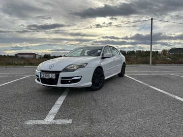 Авто Renault Laguna 2011 № 8138210