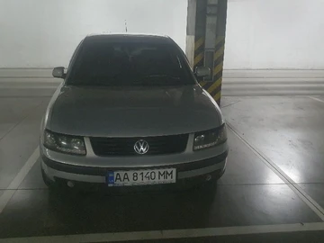 Авто Volkswagen Passat Sedan 1999 № 8138211