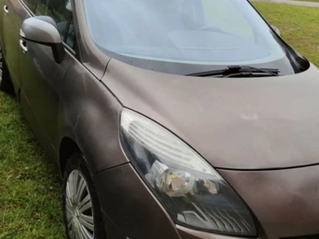Авто Renault Grand Scenic 2010 № 8138212